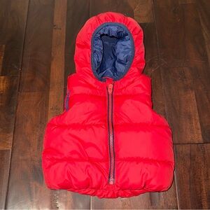 Baby Gap Red And Blue Hooded Puffer Vest Baby Size 6-12mo Warmest Vest
